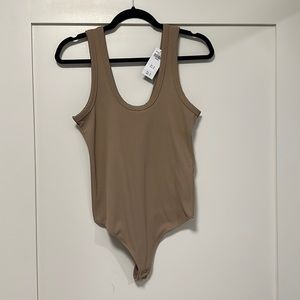 NWT Abercrombie scoop neck ribbed bodysuit
